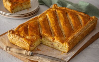 CREAMY POTATO CARBONARA SLAB PIE